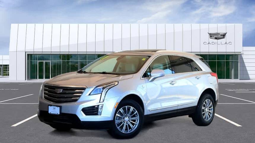 2017 Cadillac XT5 Luxury — SUV — 102,615 mi — Libertyville, IL