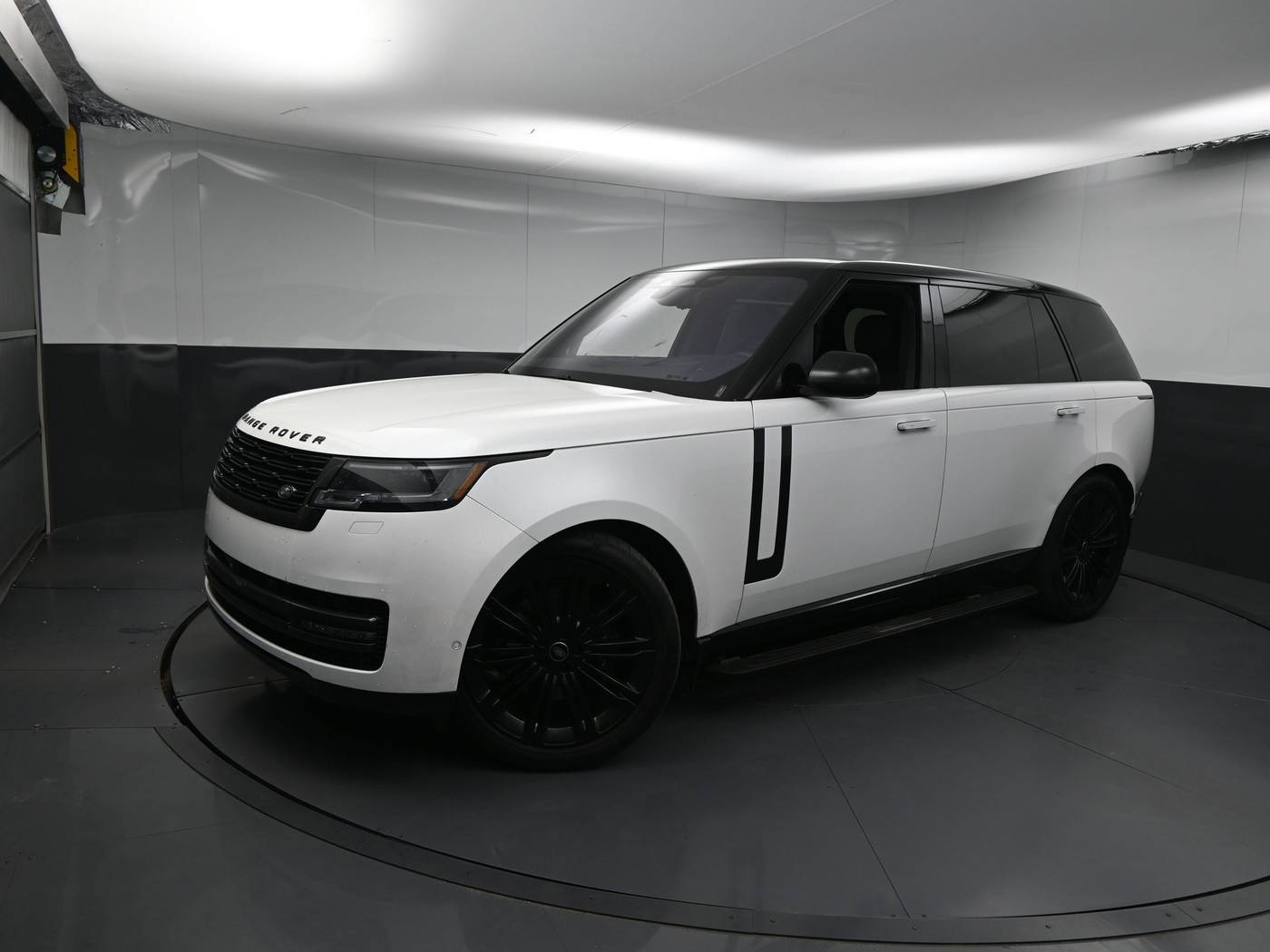 2023 Land Rover Range Rover SE — SUV — 45,347 mi — Greenville, SC
