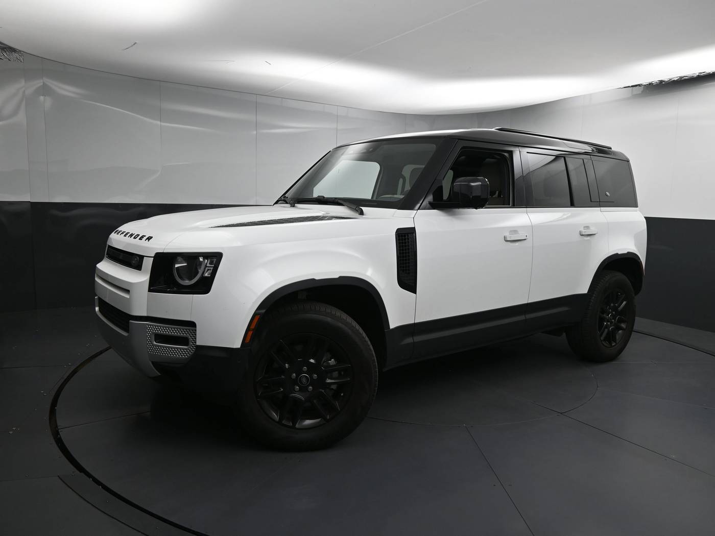 2023 Land Rover Defender S — SUV — 25,130 mi — Greenville, SC