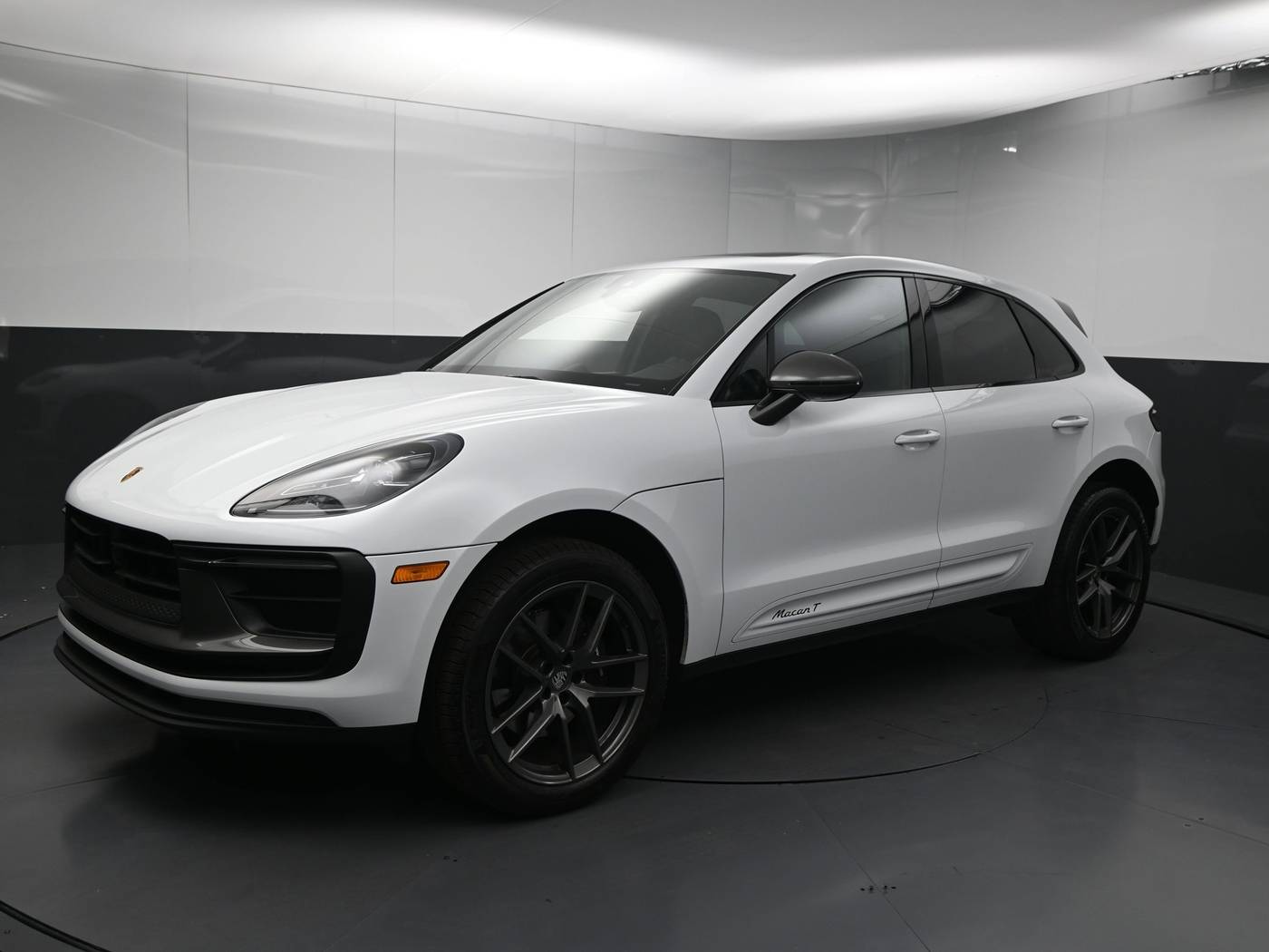 2024 Porsche Macan Standard — SUV — 2,108 mi — Greenville, SC