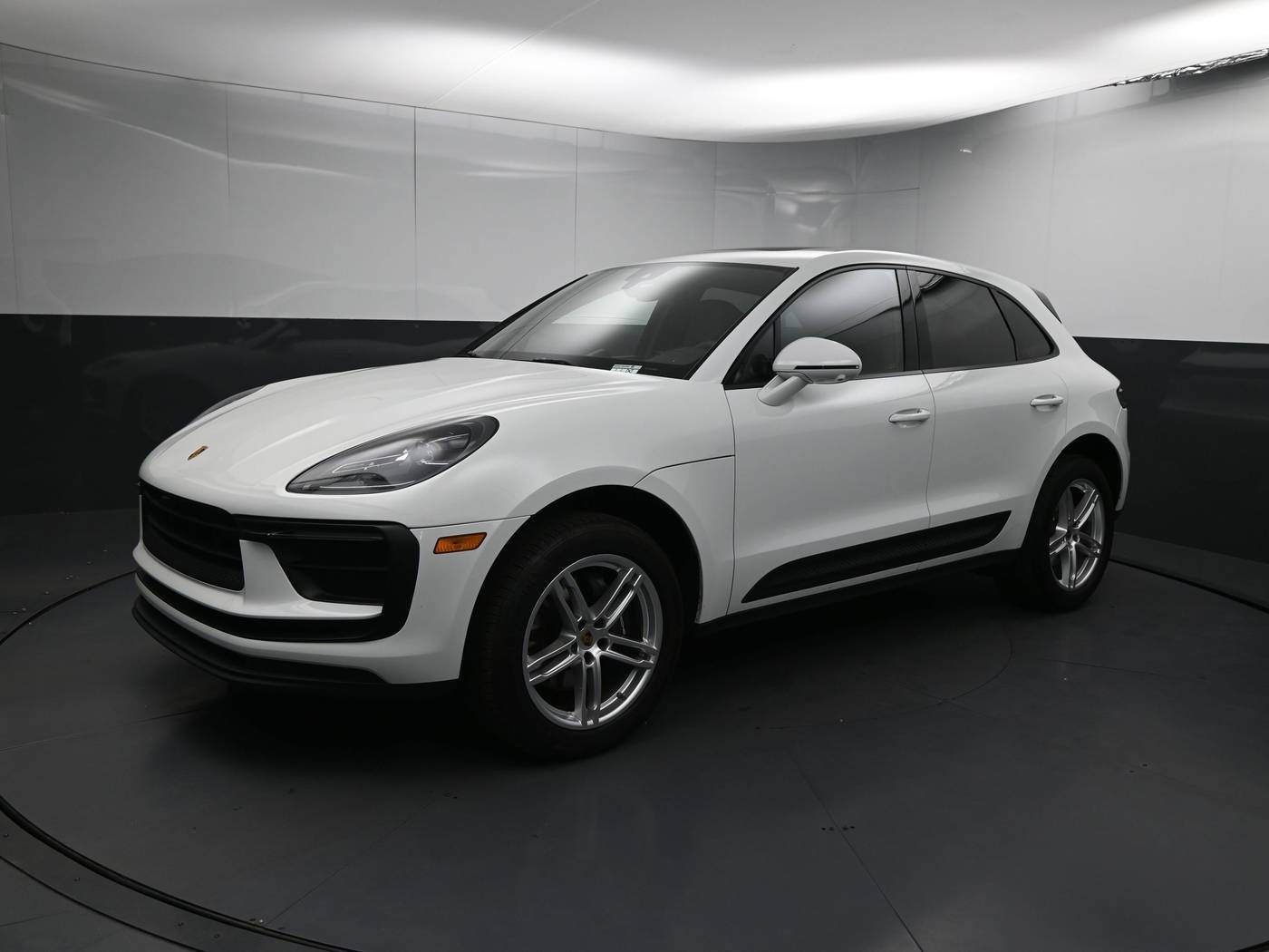 2022 Porsche Macan Standard — SUV — 23,600 mi — Greenville, SC