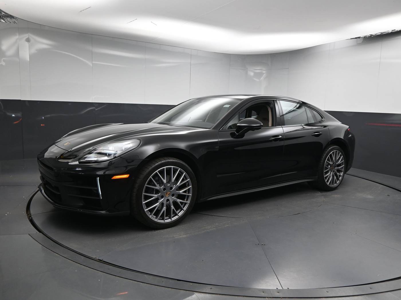 2025 Porsche Panamera 4 — Hatchback — 2,481 mi — Greenville, SC
