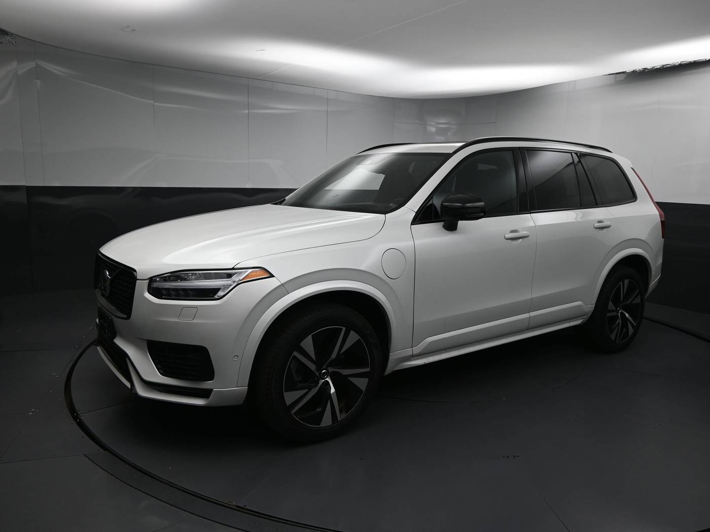 2022 Volvo XC90 Recharge R-Design — SUV — 29,557 mi — Greenville, SC