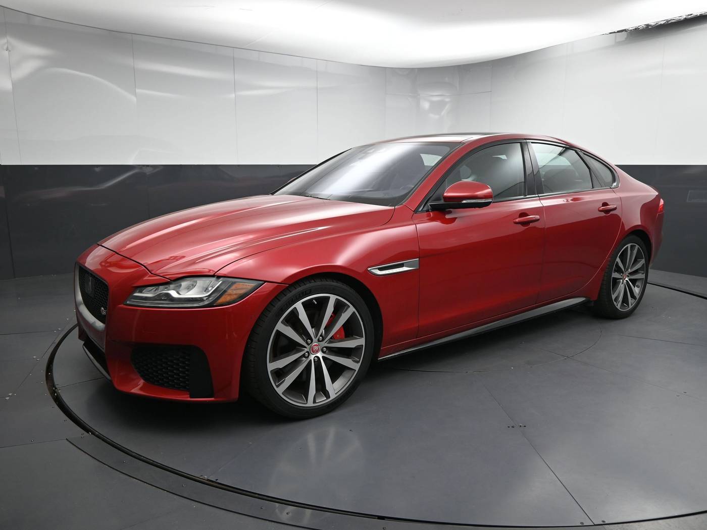 2016 Jaguar XF S — Sedan — 48,127 mi — Greenville, SC