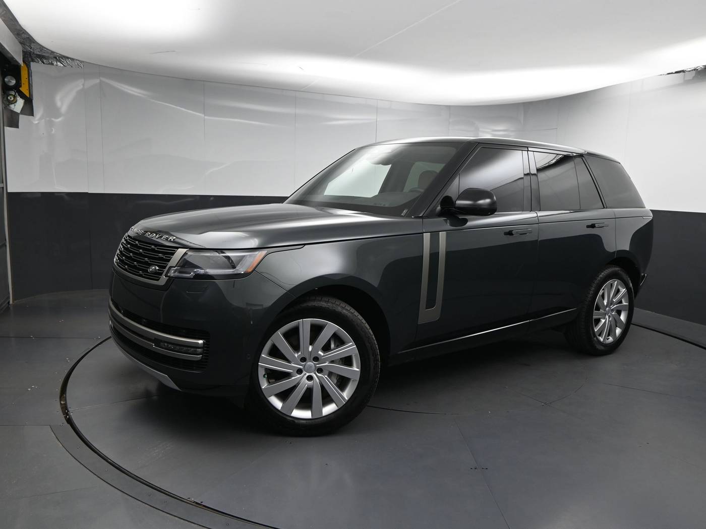 2024 Land Rover Range Rover SE — SUV — 18,652 mi — Greenville, SC