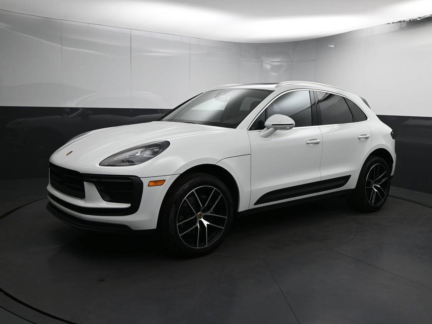 2024 Porsche Macan Standard — SUV — 5,178 mi — Greenville, SC