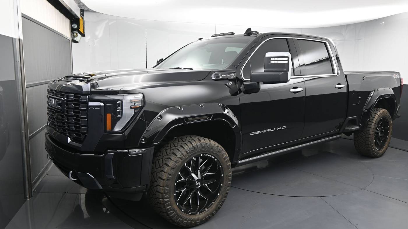 2024 GMC Sierra 2500HD Denali Ultimate — Pickup Truck — 20,130 mi — Greenville, SC