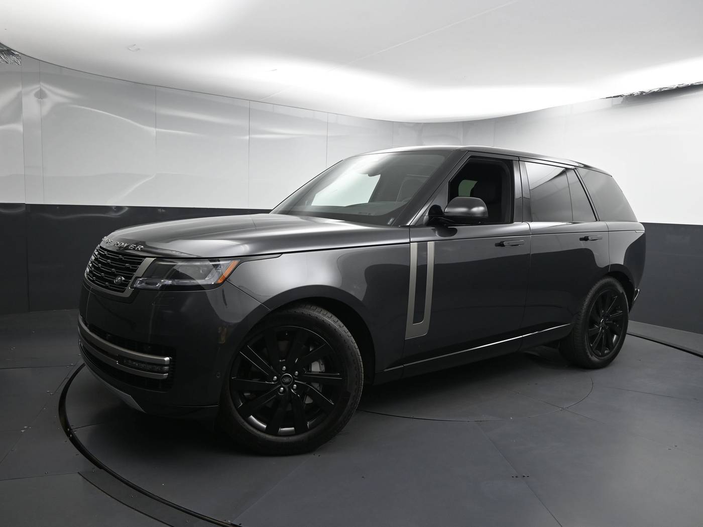 2024 Land Rover Range Rover SE — SUV — 12,129 mi — Greenville, SC