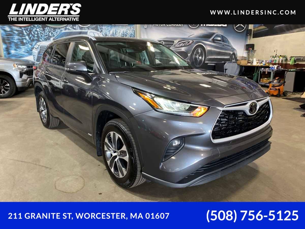 2025 Toyota Highlander Hybrid XLE — SUV — 3,767 mi — Worcester, MA