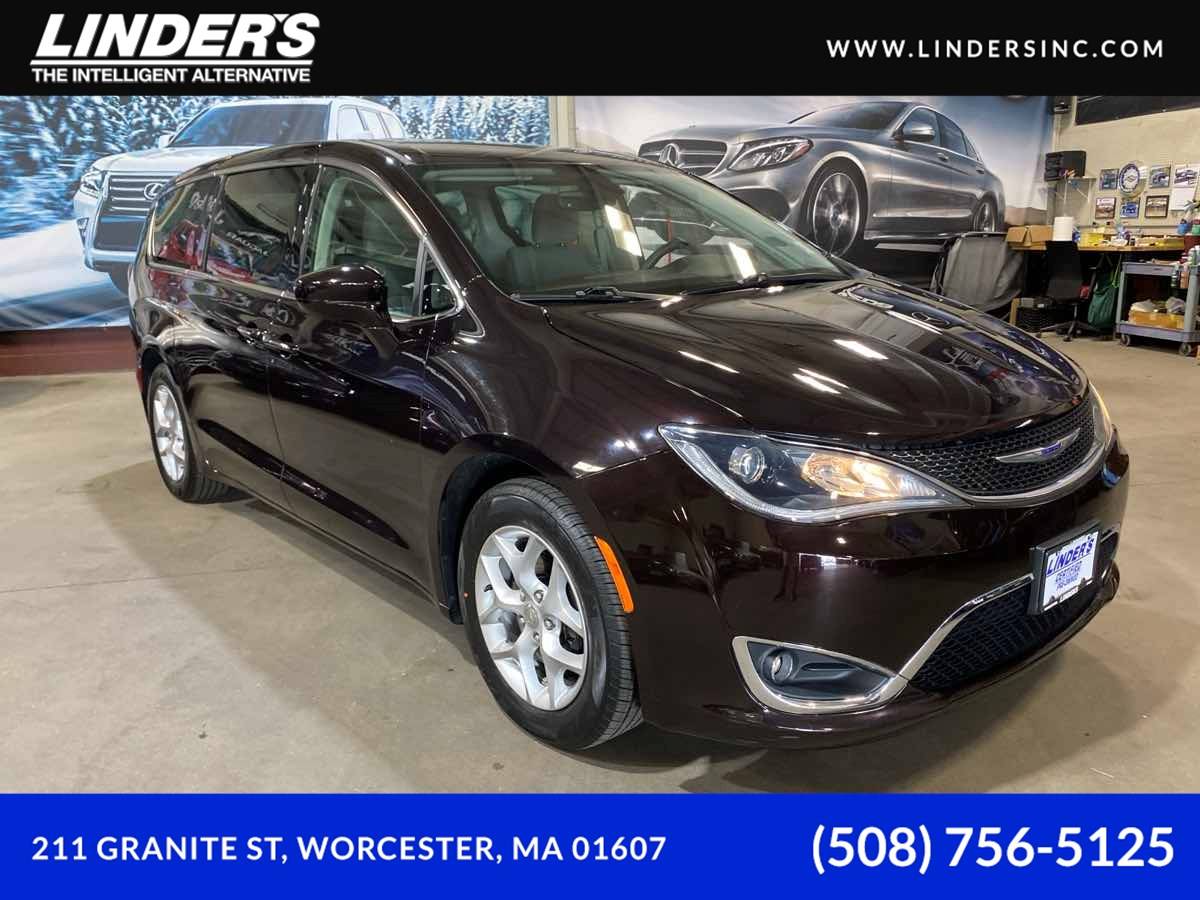 2019 Chrysler Pacifica Touring Plus — Minivan — 41,862 mi — Worcester, MA