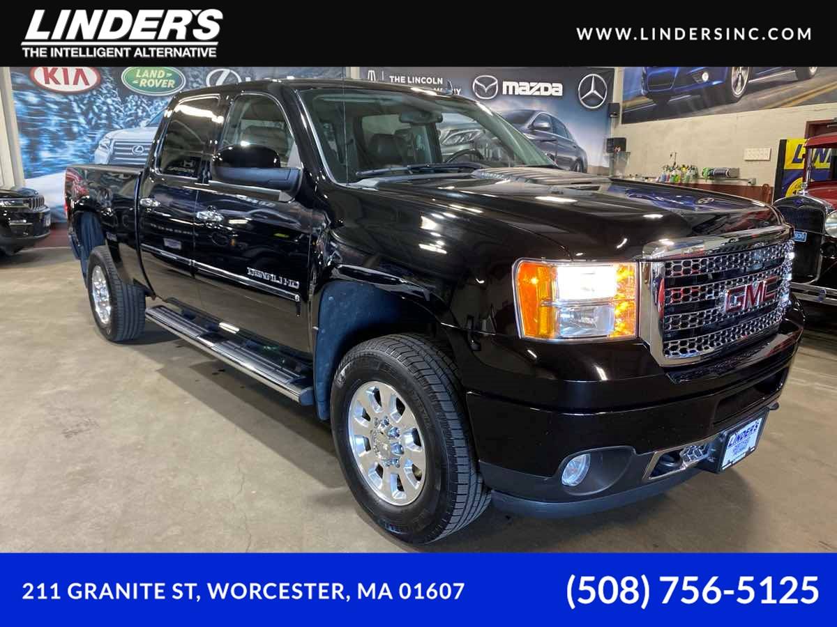 2011 GMC Sierra 2500HD Denali — Pickup Truck — 61,334 mi — Worcester, MA