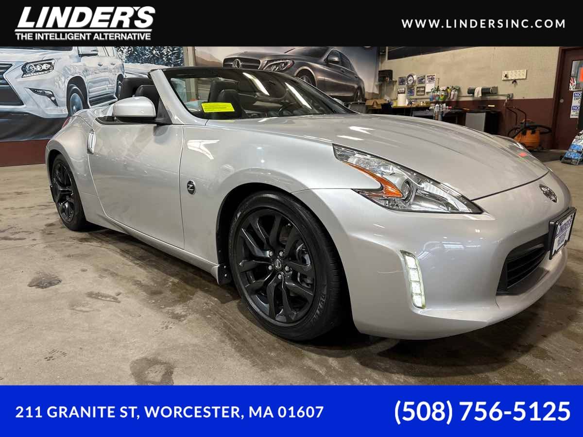 2016 Nissan 370Z Touring — Convertible — 21,280 mi — Worcester, MA
