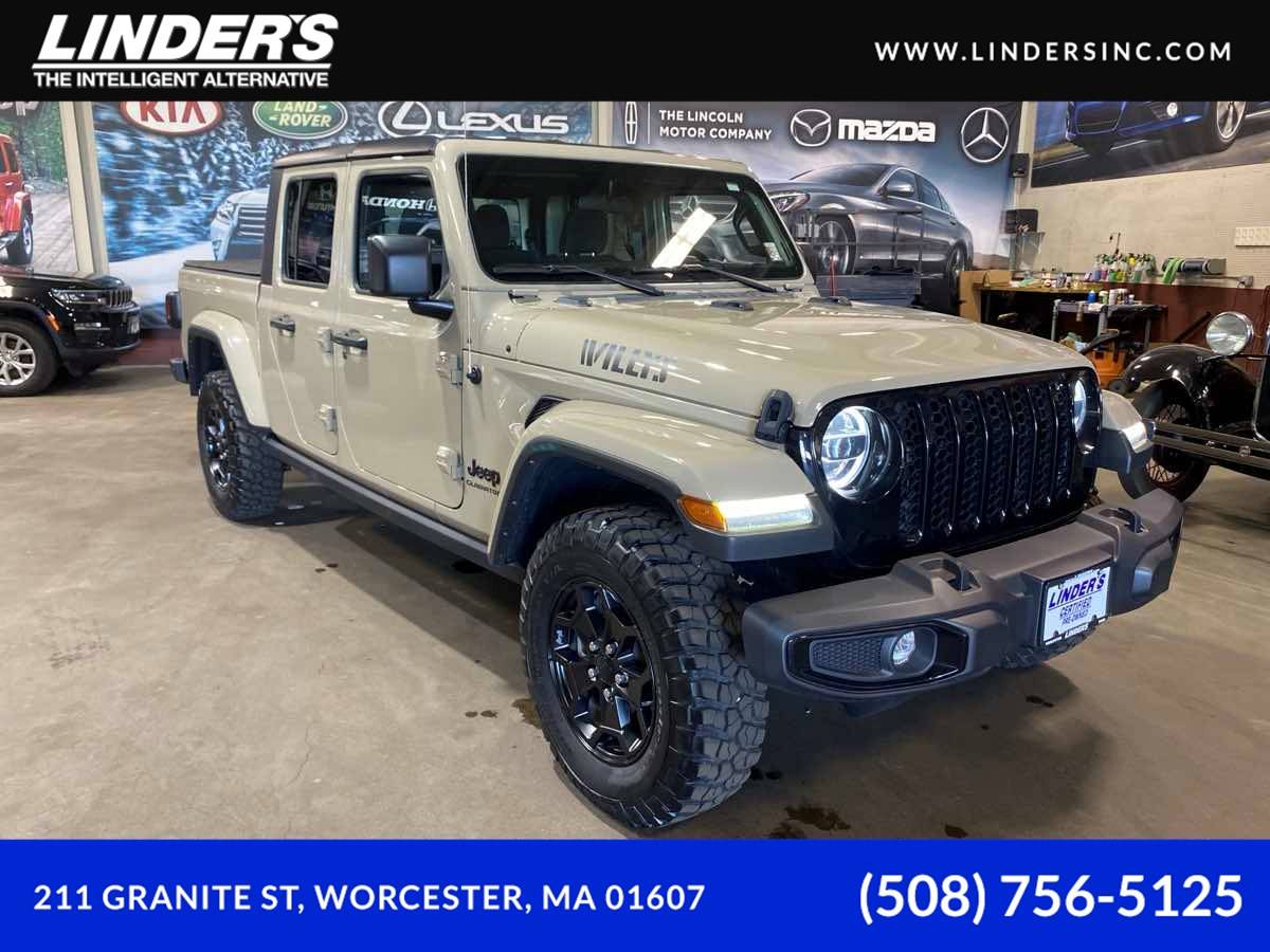 2022 Jeep Gladiator Willys — Pickup Truck — 9,457 mi — Worcester, MA