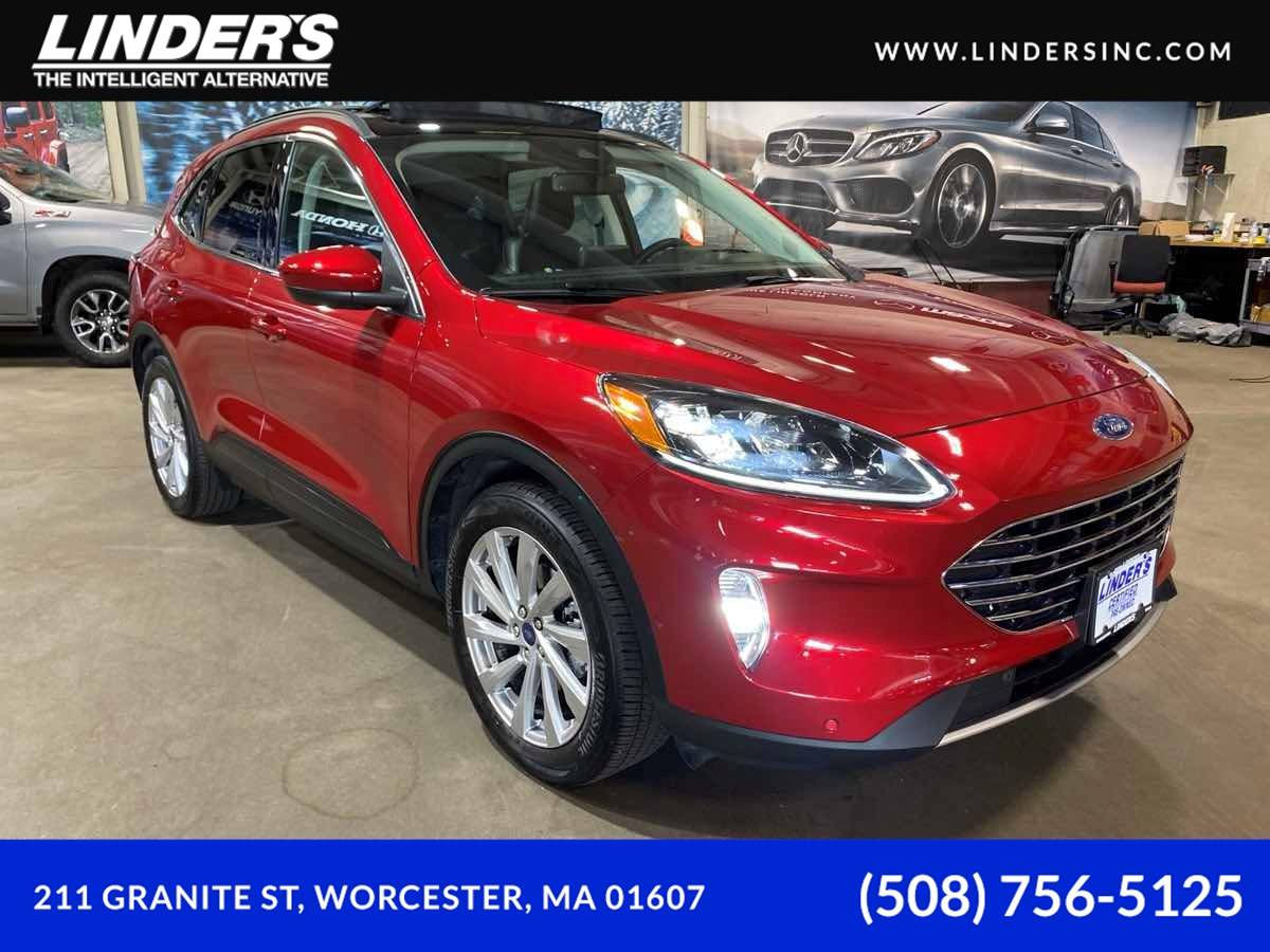 2022 Ford Escape Titanium Hybrid — SUV — 9,823 mi — Worcester, MA
