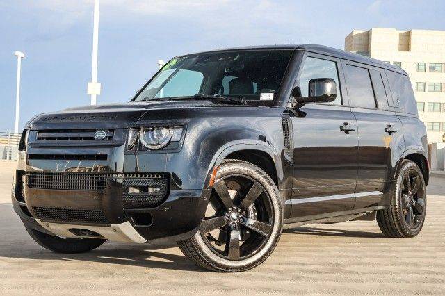 2024 Land Rover Defender V8 — SUV — 17,878 mi — Fresno, CA