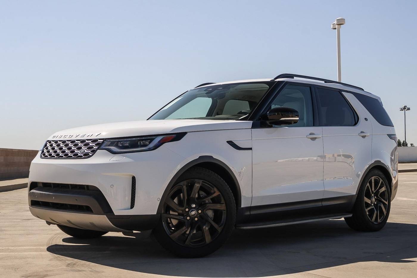 2024 Land Rover Discovery S — SUV — 10,514 mi — Fresno, CA