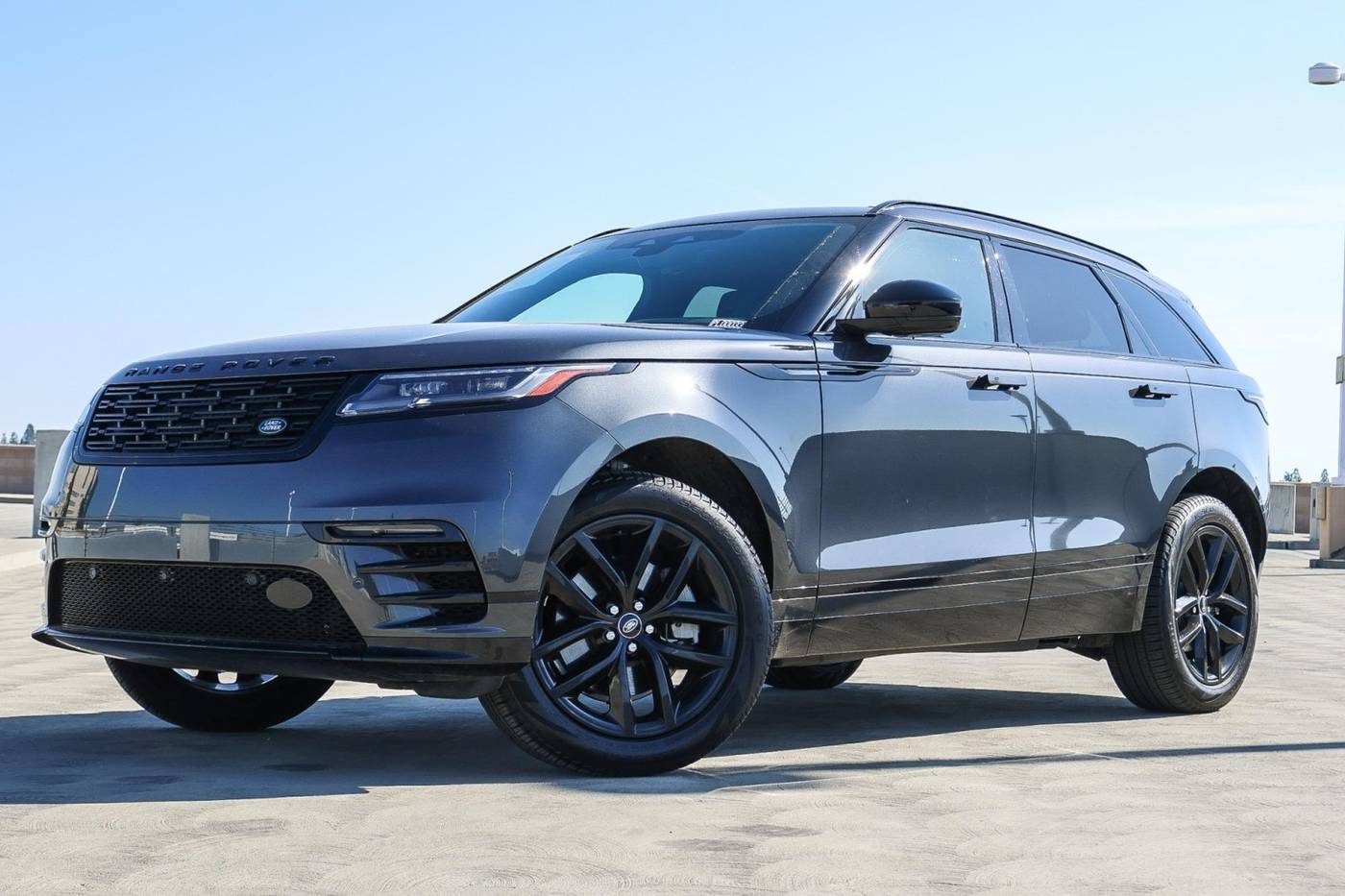 2024 Land Rover Range Rover Velar Dynamic SE — SUV — 8,312 mi — Fresno, CA