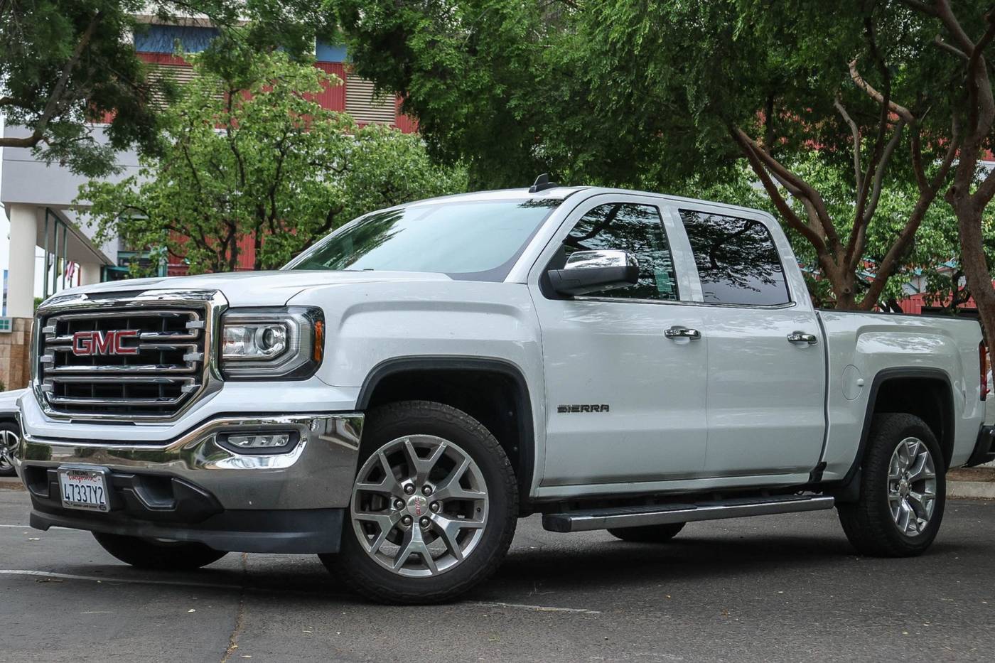2017 GMC Sierra 1500 SLT — Pickup Truck — 97,079 mi — Fresno, CA