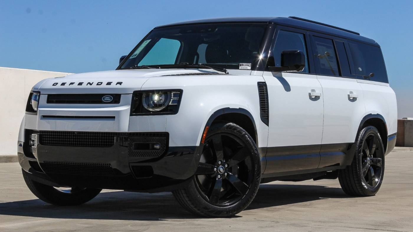 2024 Land Rover Defender X-Dynamic SE — SUV — 162 mi — Fresno, CA
