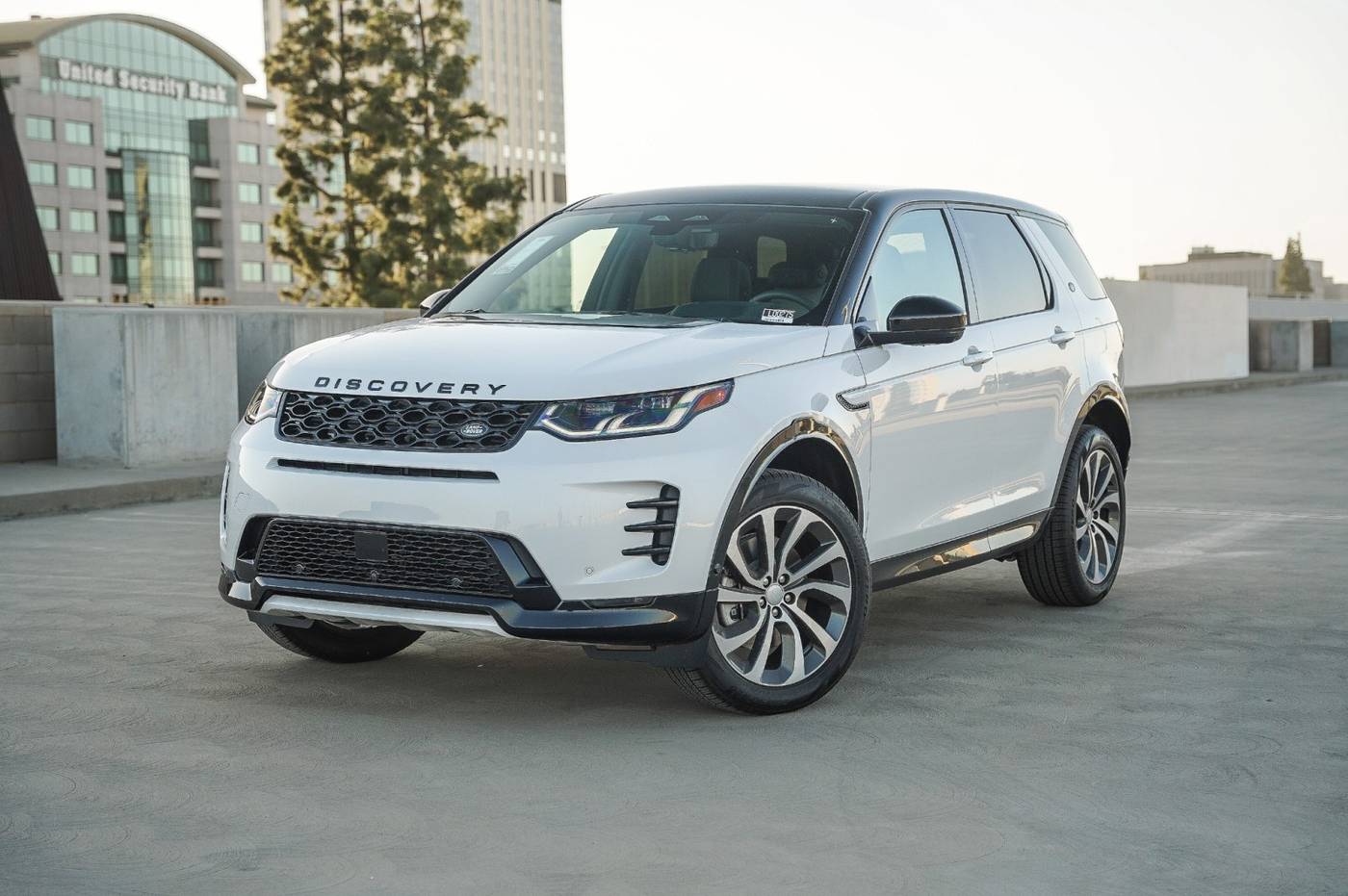 2024 Land Rover Discovery Sport Dynamic SE — SUV — 16 mi — Fresno, CA