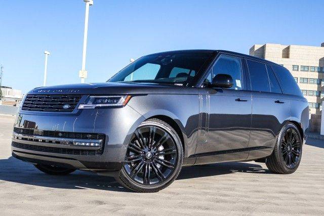 2025 Land Rover Range Rover P400 SE