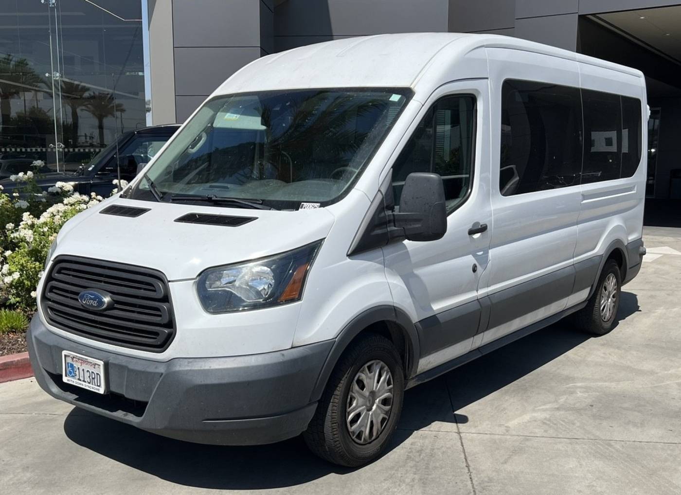 2016 Ford Transit Passenger Wagon T-350 XLT — Passenger Van — 140,370 mi — Fresno, CA