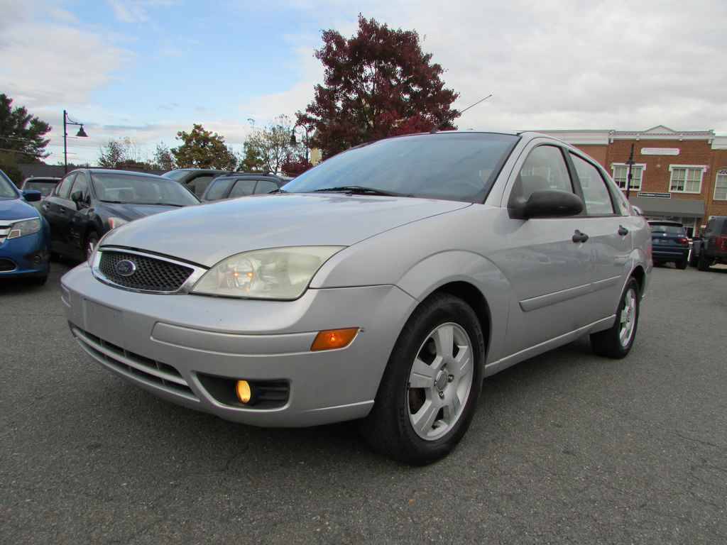 2006 Ford Focus SES — Sedan — 125,550 mi — Purcellville, VA