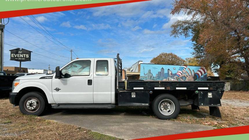 2014 Ford Super Duty F-350 Chassis Cab XL — Chassis Cab Truck — 92,515 mi — Virginia Beach, VA