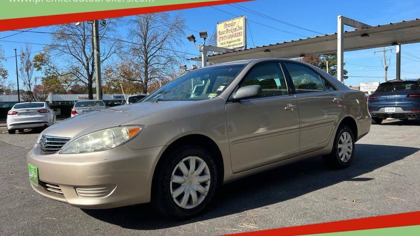2005 Toyota Camry LE — Sedan — 107,100 mi — Virginia Beach, VA