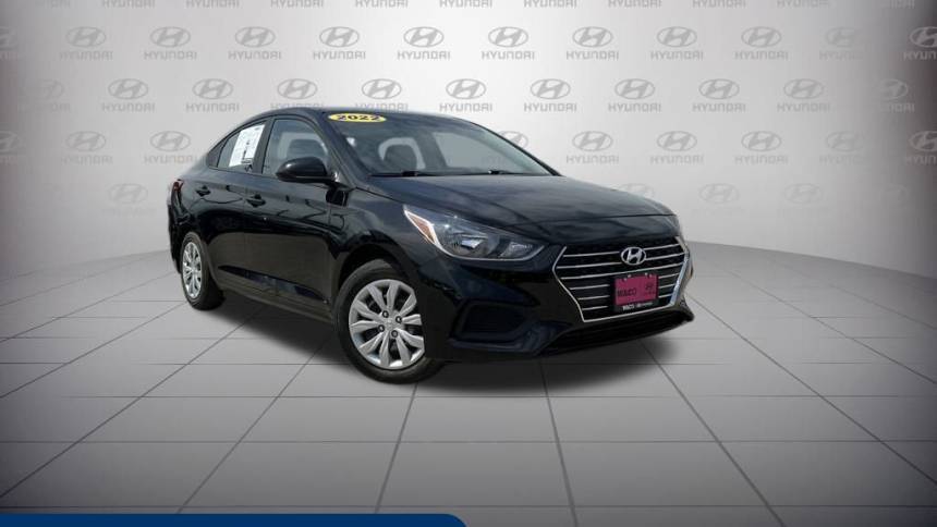 2022 Hyundai Accent SE