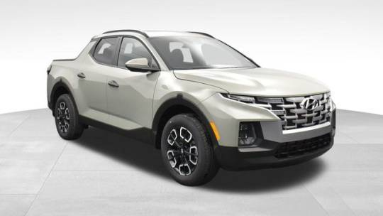 2024 Hyundai Santa Cruz SEL — Pickup Truck — 9,605 mi — Muncie, IN
