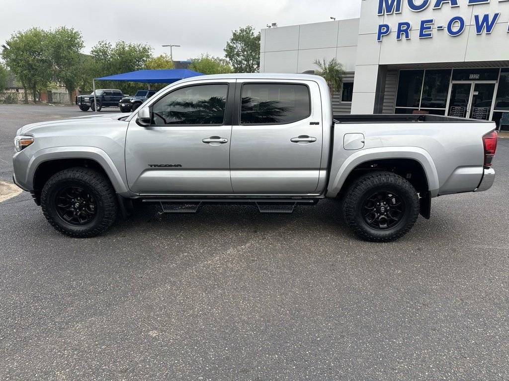 Thumbnail 3