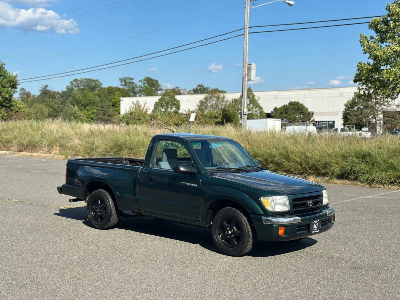 2000 Toyota Tacoma Base — Pickup Truck — 124,596 mi — Chantilly, VA
