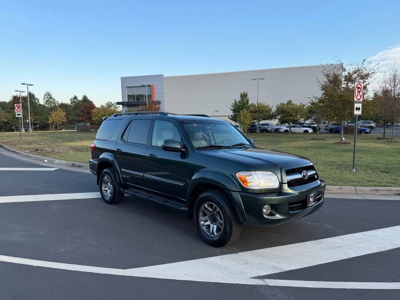 2006 Toyota Sequoia Limited — SUV — 119,247 mi — Chantilly, VA