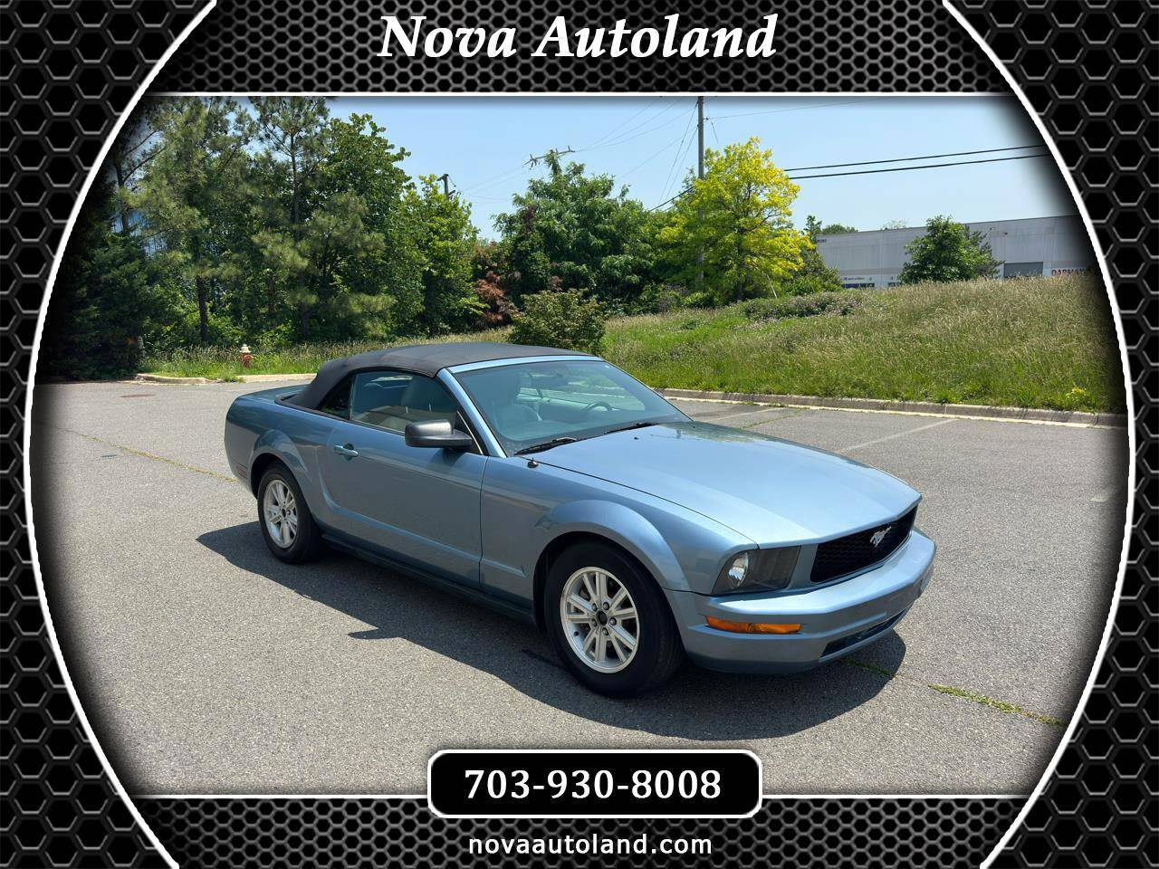 2006 Ford Mustang Deluxe — Convertible — 72,980 mi — Chantilly, VA