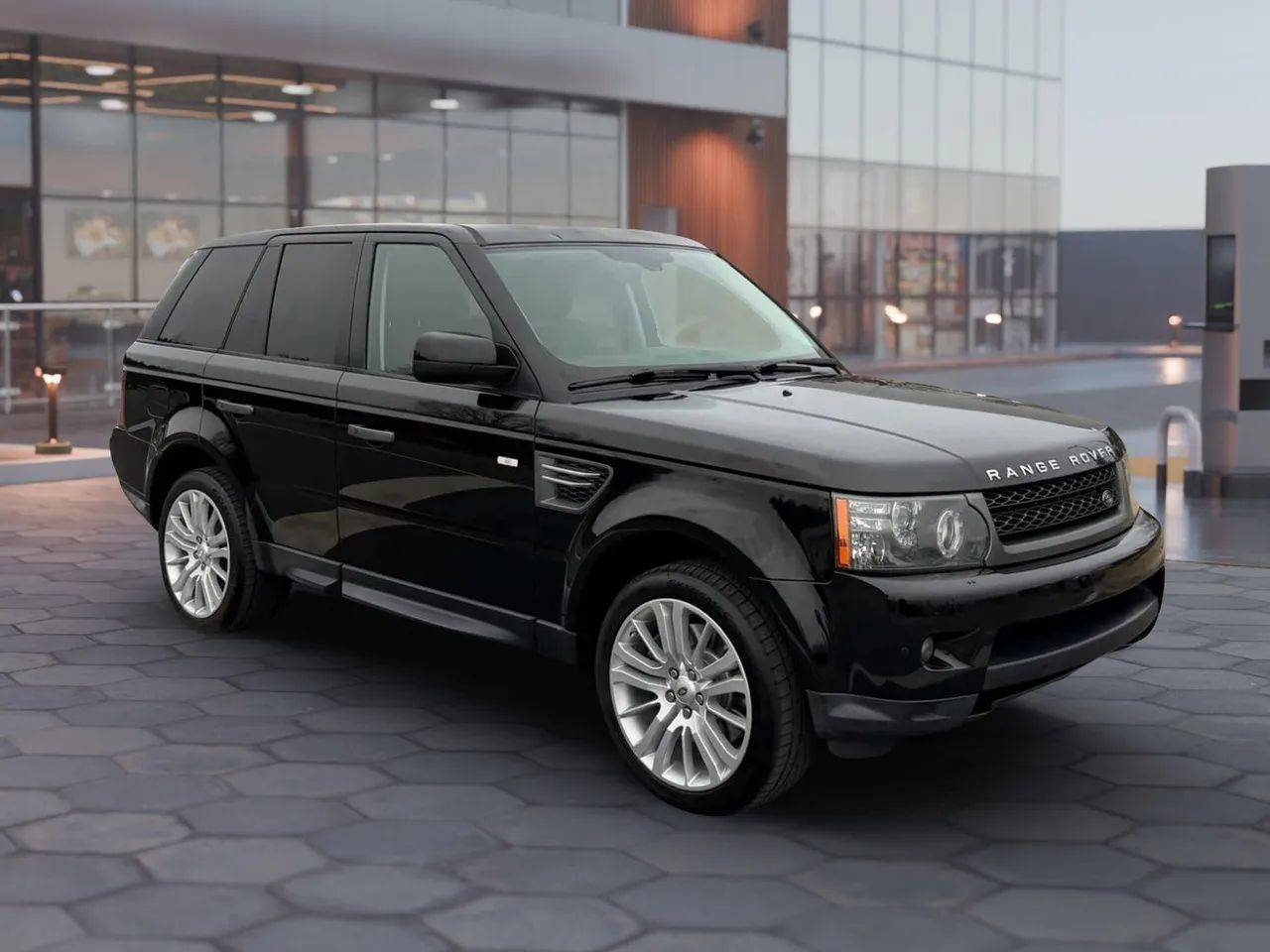2011 Land Rover Range Rover Sport HSE LUX