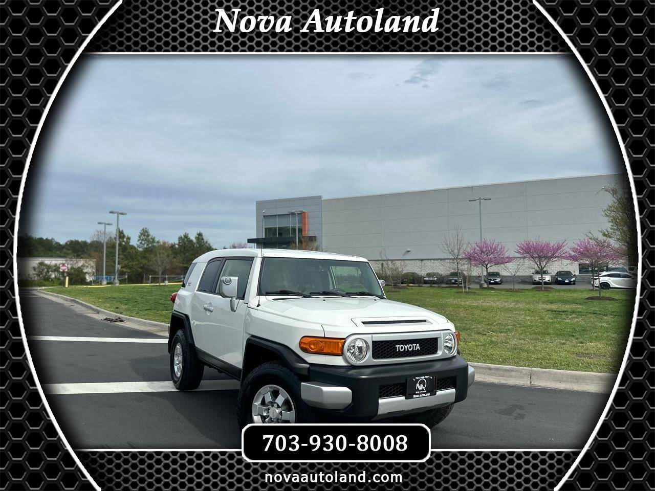 2012 Toyota FJ Cruiser Base — SUV — 123,855 mi — Chantilly, VA