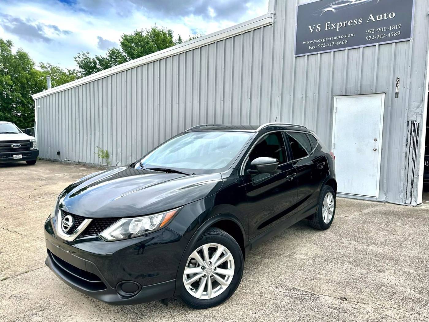 2017 Nissan Rogue Sport SV — SUV — 107,470 mi — SACHSE, TX
