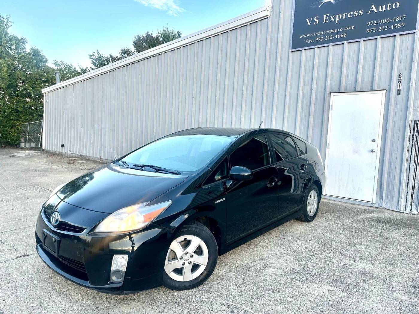 2011 Toyota Prius Two — Sedan — 124,544 mi — SACHSE, TX