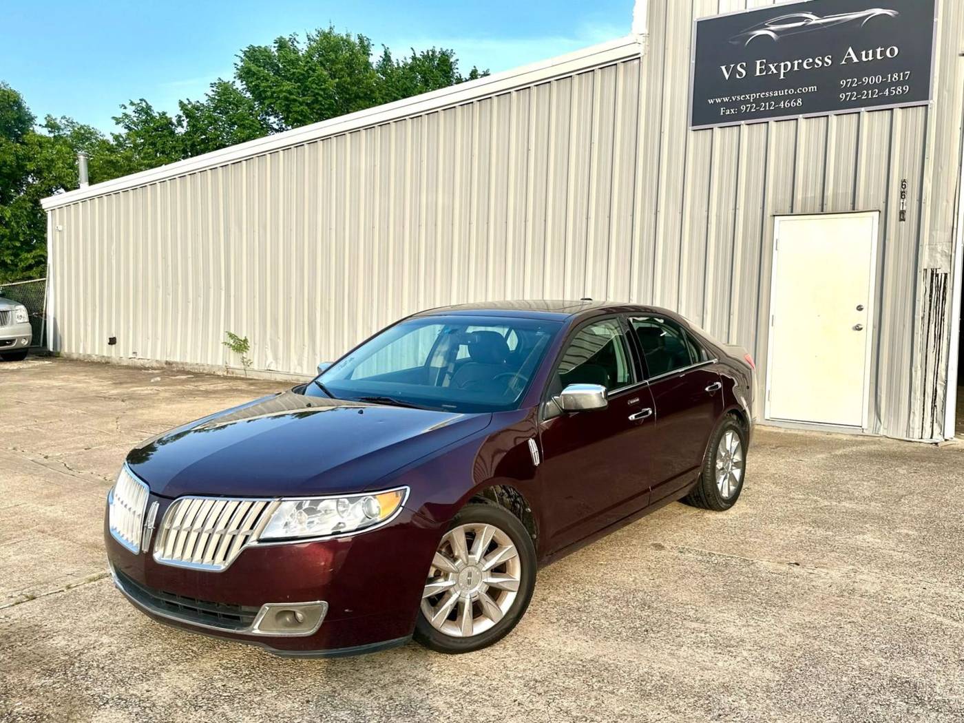 2012 Lincoln MKZ AWD — Sedan — 121,328 mi — SACHSE, TX