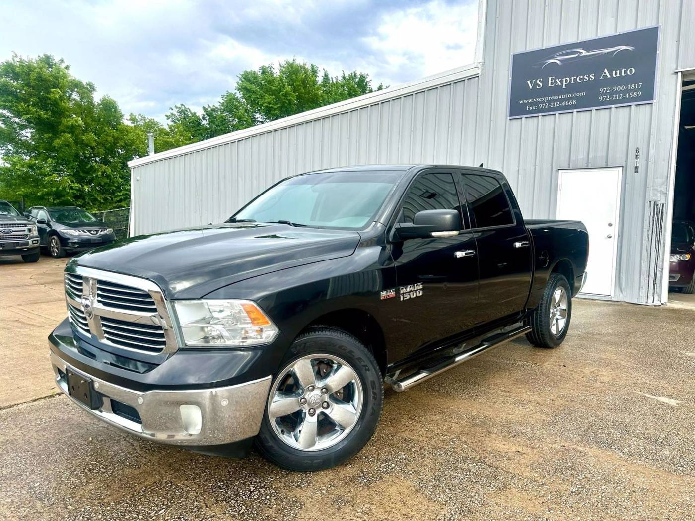 2016 Ram 1500 Lone Star — Pickup Truck — 140,391 mi — SACHSE, TX