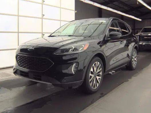 2020 Ford Escape Titanium — SUV — 87,187 mi — SACHSE, TX