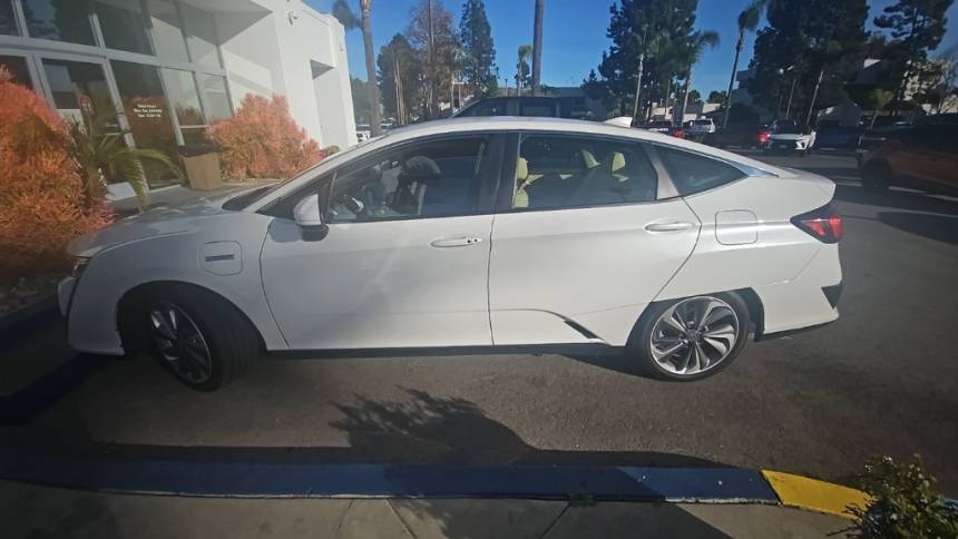 2018 Honda Clarity Plug-In Hybrid Touring — Sedan — 19,355 mi — Santa Barbara, CA