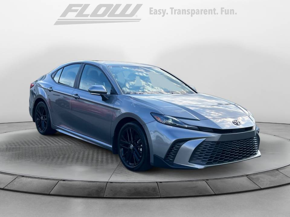 2025 Toyota Camry Hybrid SE — Sedan — 30,166 mi — Charlottesville, VA