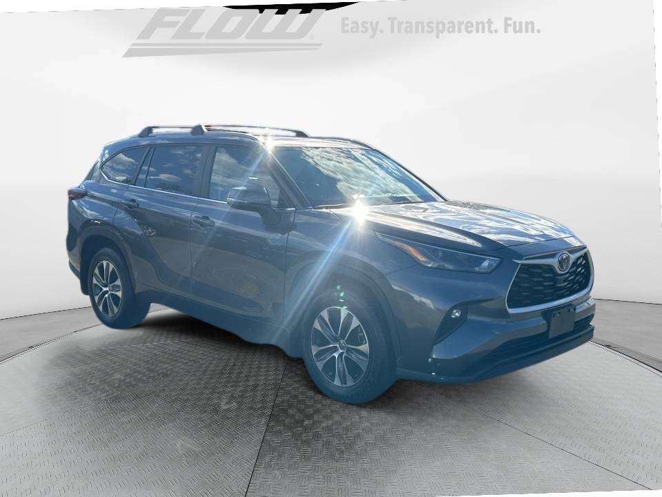2024 Toyota Highlander XLE — SUV — 13,542 mi — Charlottesville, VA
