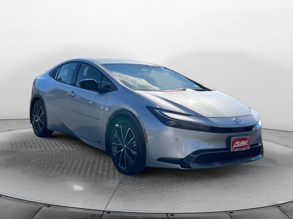 2025 Toyota Prius XLE — Hatchback — 1,558 mi — Charlottesville, VA