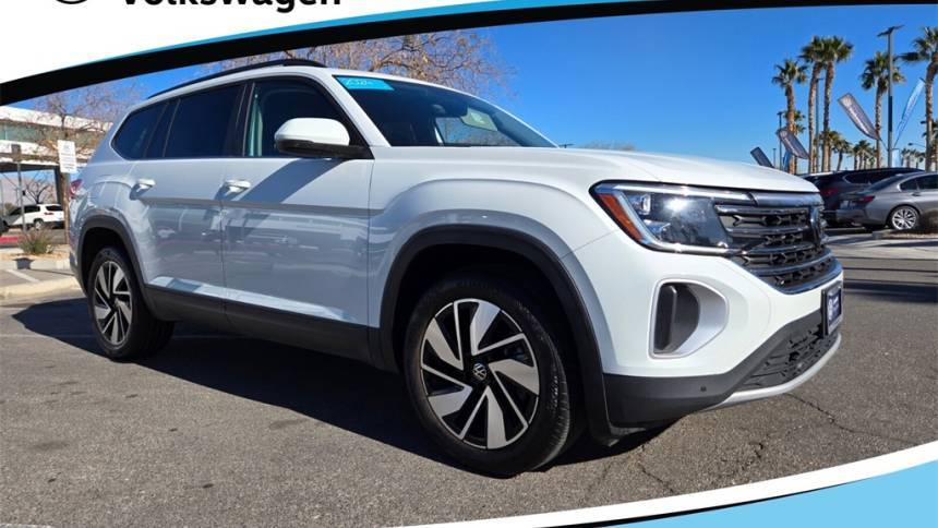 2024 Volkswagen Atlas SE with Technology — SUV — 33,042 mi — Las Vegas, NV