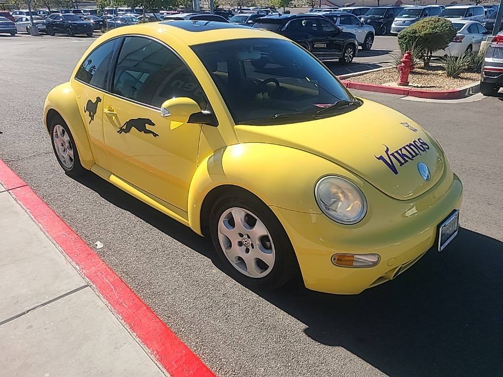 2003 Volkswagen New Beetle GLS — Hatchback — 84,671 mi — Las Vegas, NV