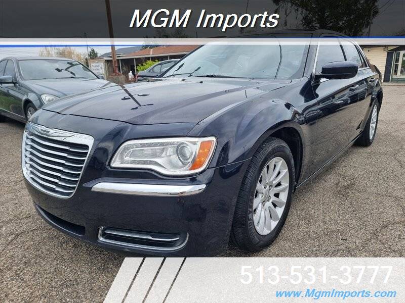 2012 Chrysler 300 Base — Sedan — 147,917 mi — Cincinnati, OH