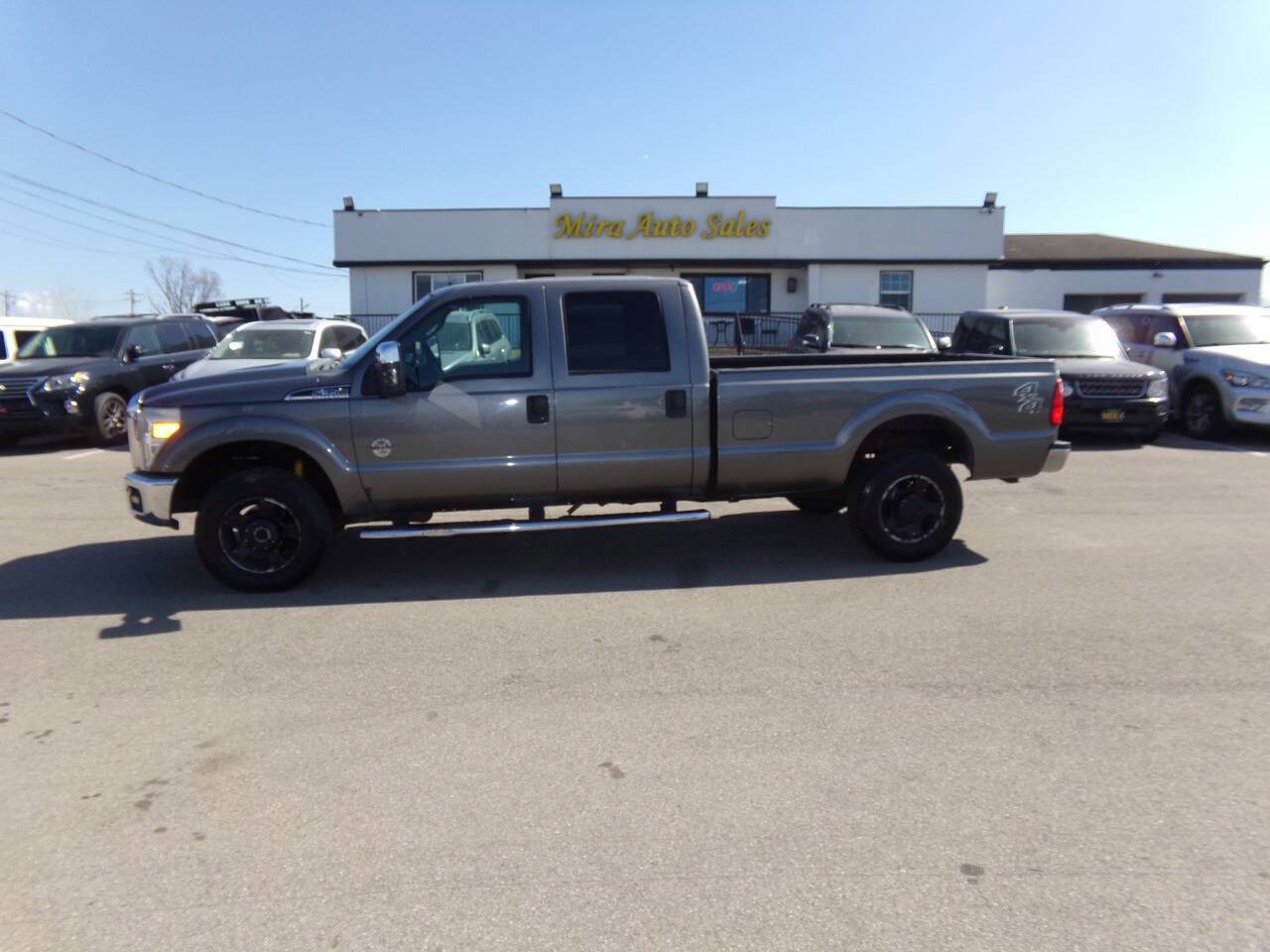 2011 Ford Super Duty F-350 XLT — Pickup Truck — 197,796 mi — Cincinnati, OH